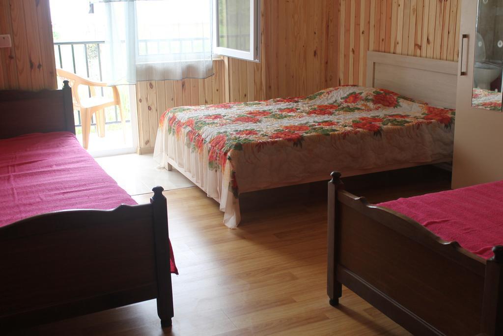 Guest House Mari Ureki Buitenkant foto