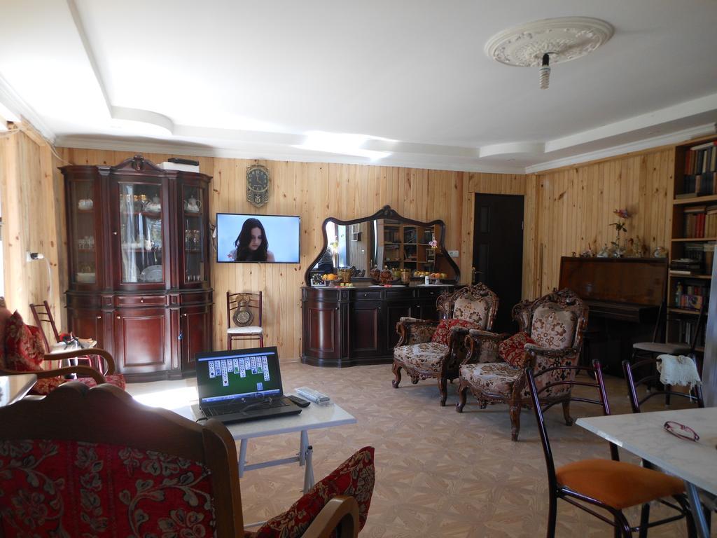 Guest House Mari Ureki Buitenkant foto